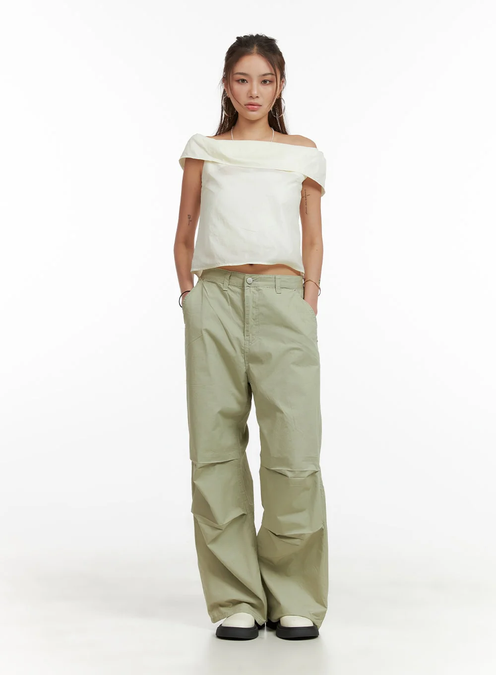 Low Rise Pintuck Trousers CY431 - Image 2