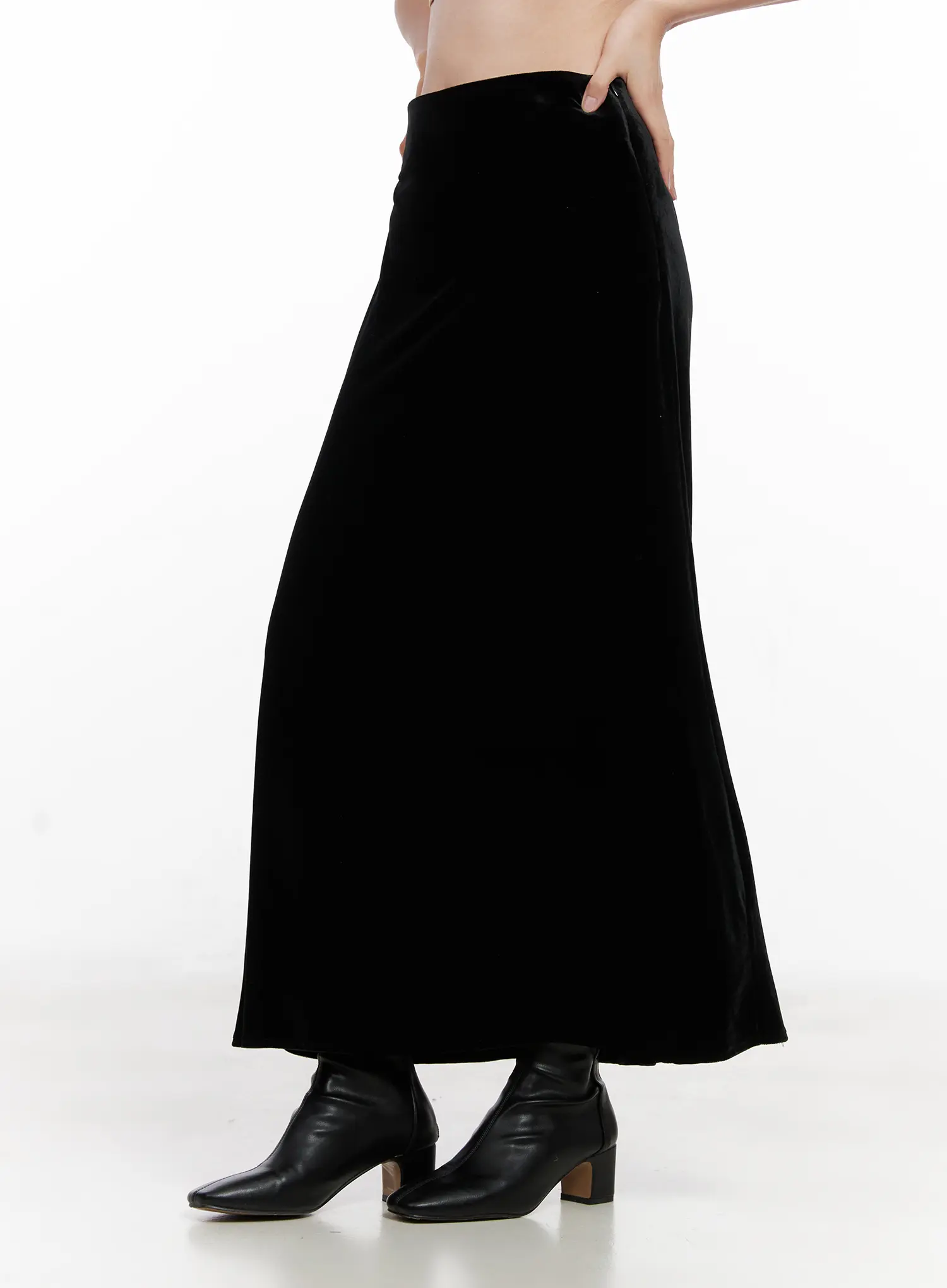 Low Rise Velvet Maxi Skirt CN504 - Image 5