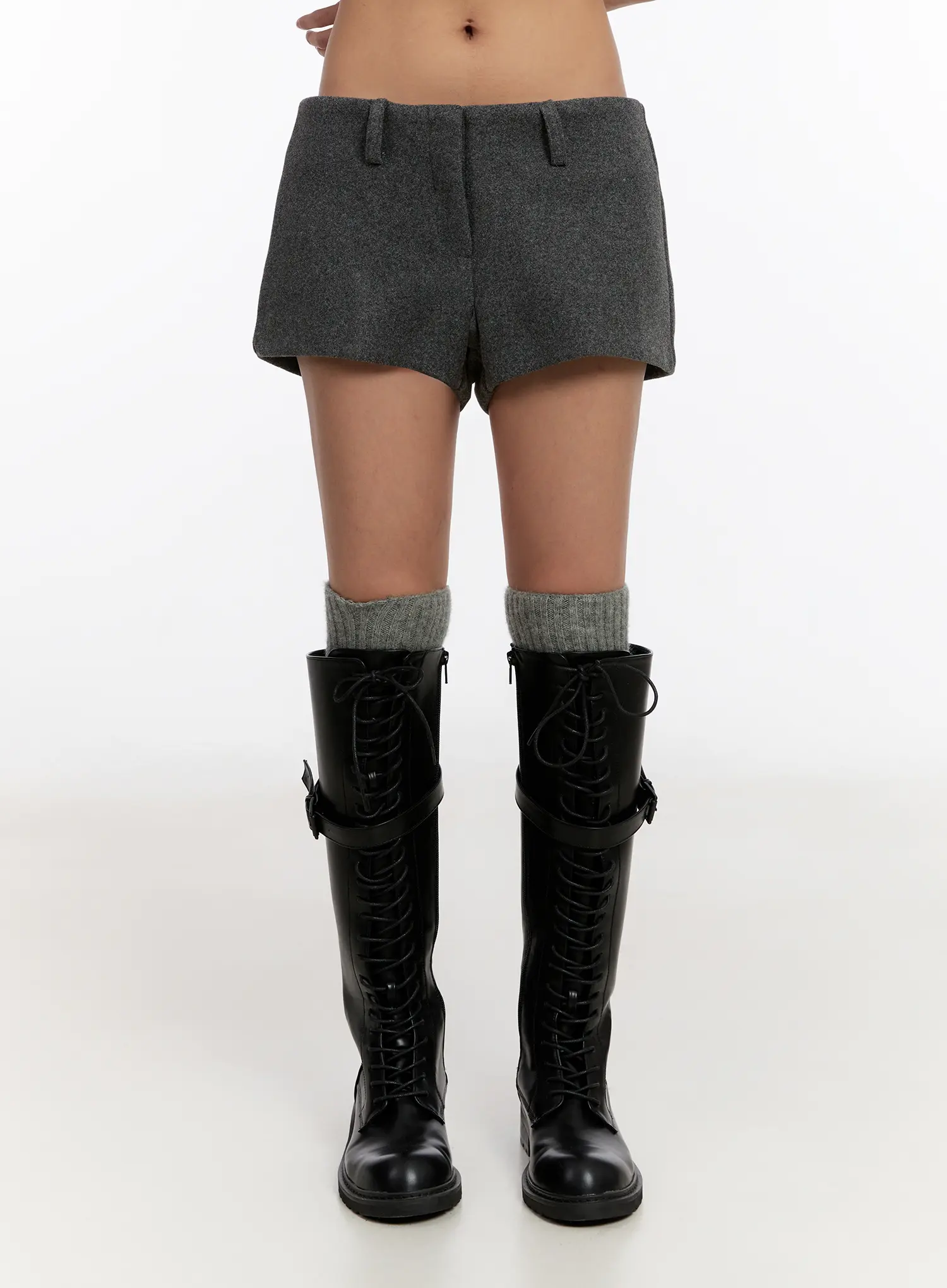 Low Rise Wool-Blended Shorts CN527 - Image 9