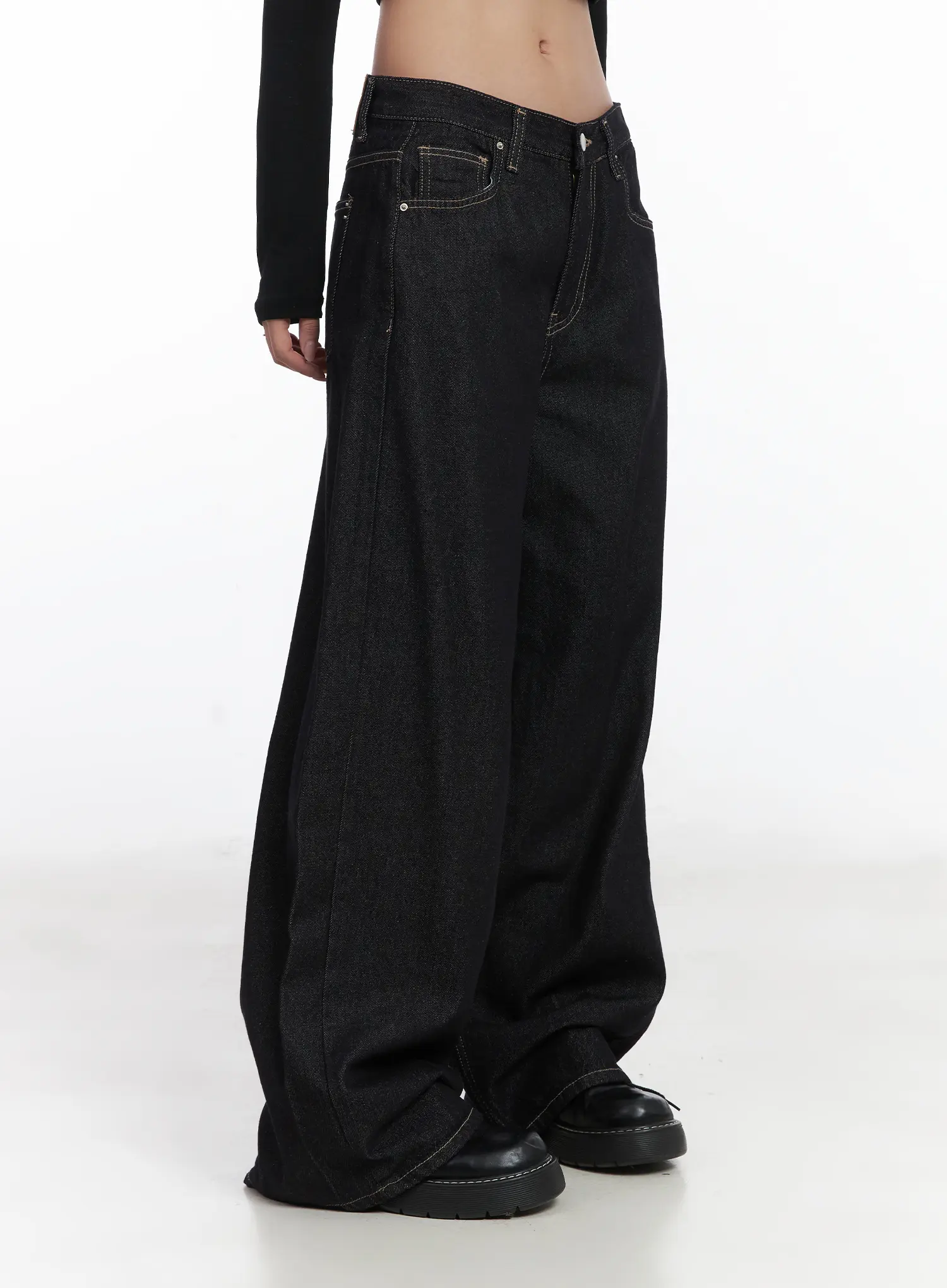 Lyric Fleece Wide Leg Jeans CD529 - Image 3