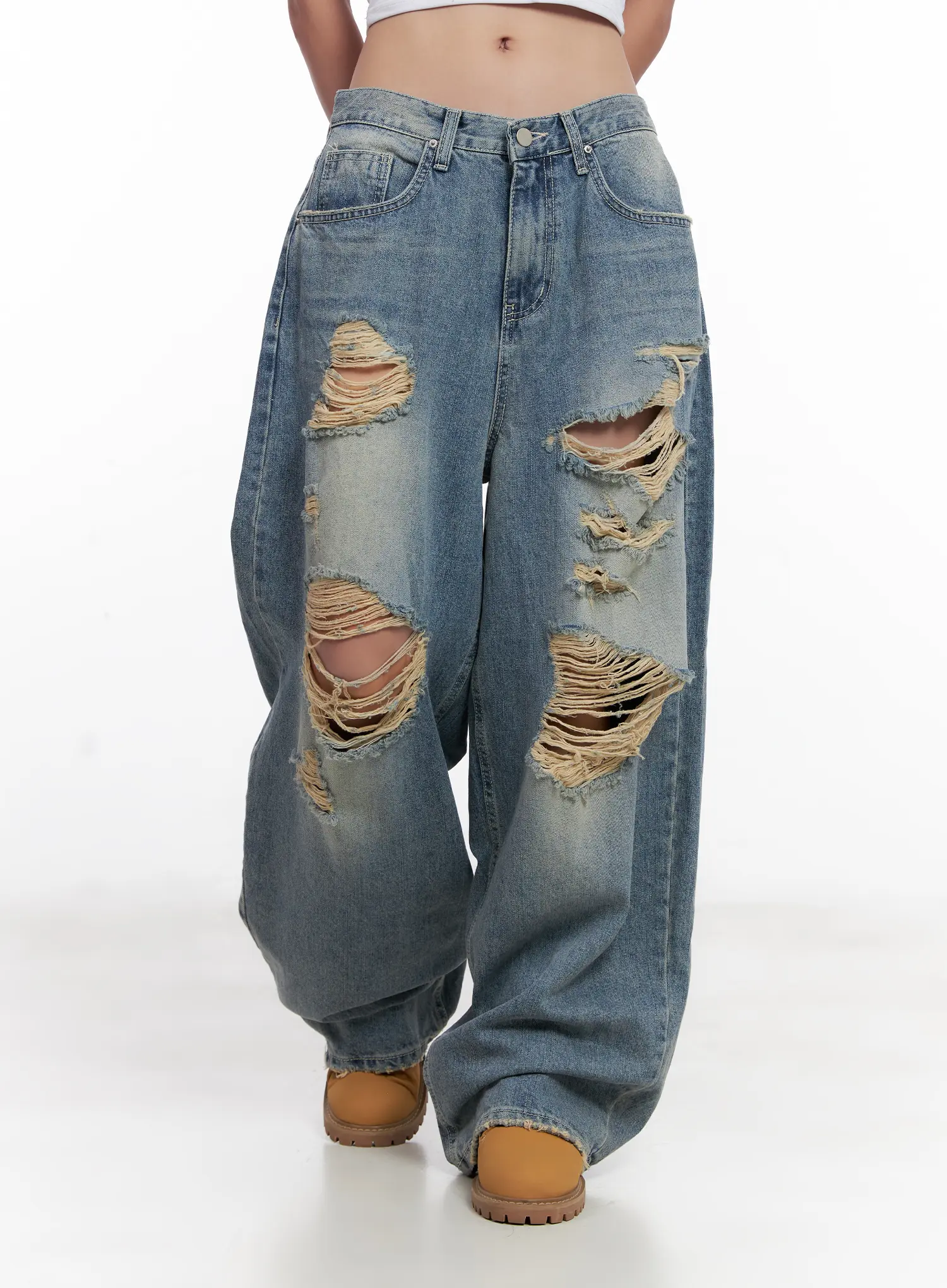 Manon Washed Distressed Wide Jeans CL518 - Image 13