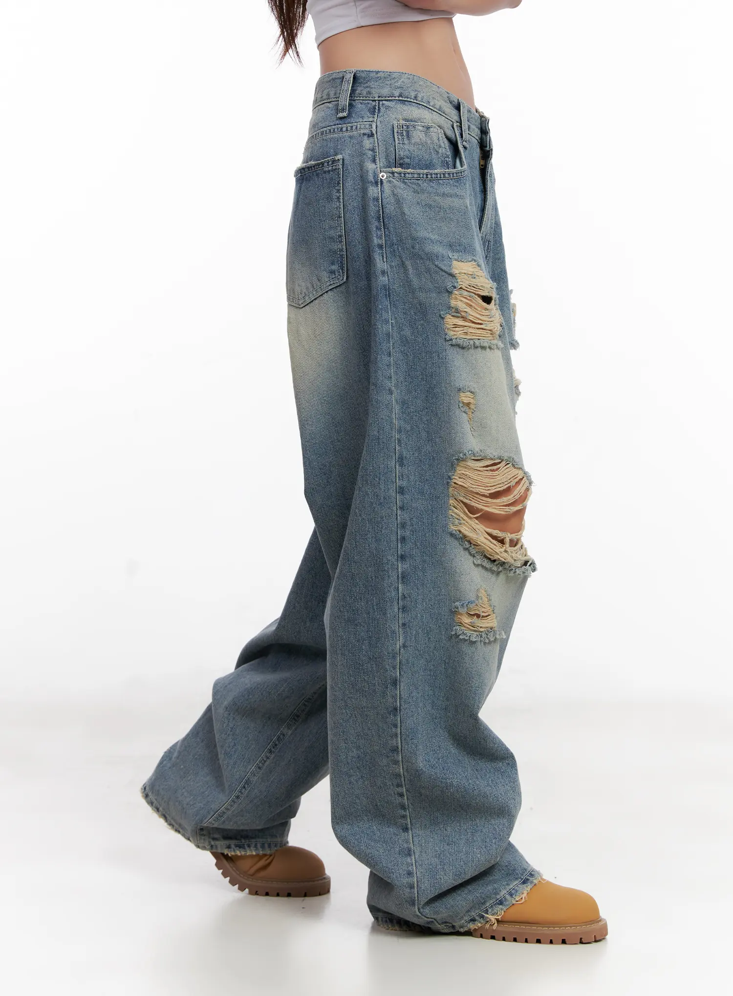Manon Washed Distressed Wide Jeans CL518 - Image 5