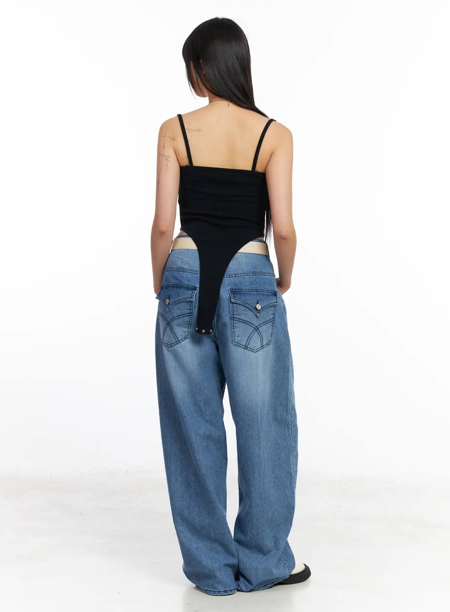 Marg Wide-Leg Washed Jeans CF506 - Image 7