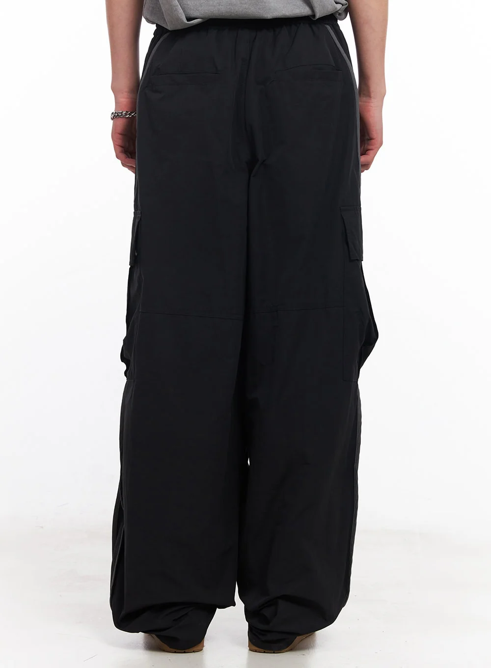 Men’s Cargo Balloon-Fit Windbreaker Pants (Black) IU503 - Image 6