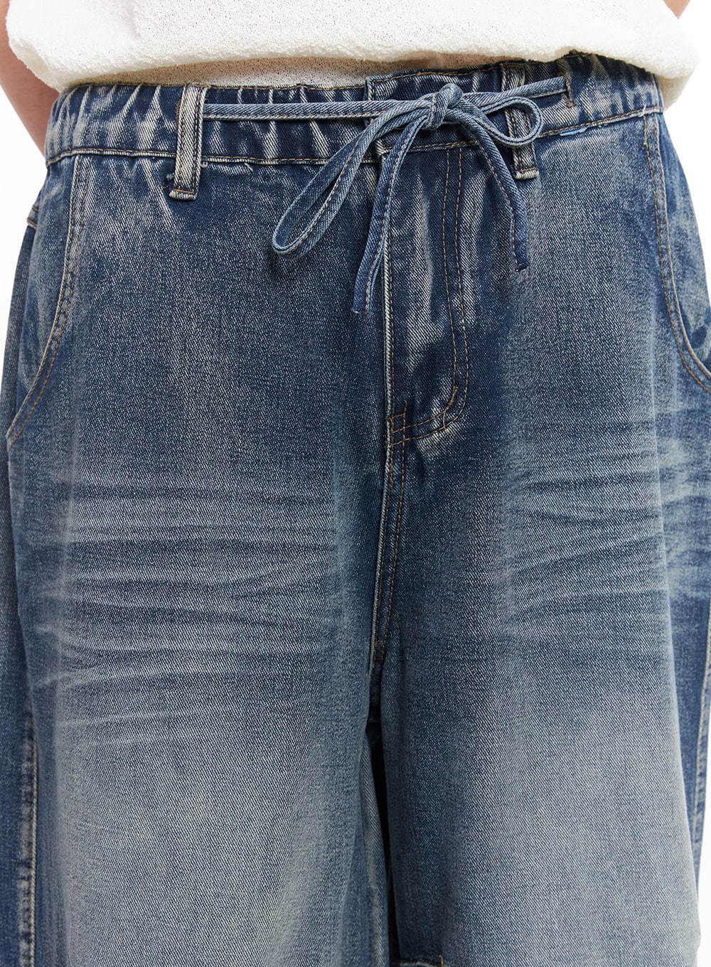 Men’s Pintuck Wrinkle Wide-Leg Jeans IU503 - Image 6