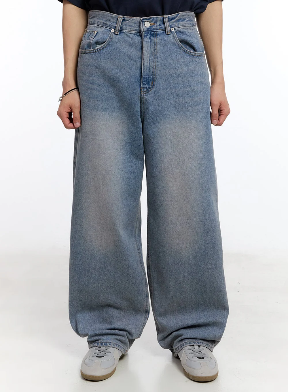 Men’s Purple Washed Wide-Leg Jeans IY530 - Image 2
