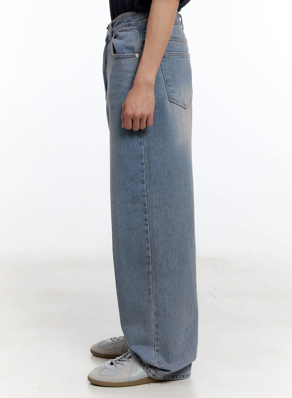 Men’s Purple Washed Wide-Leg Jeans IY530 - Image 5