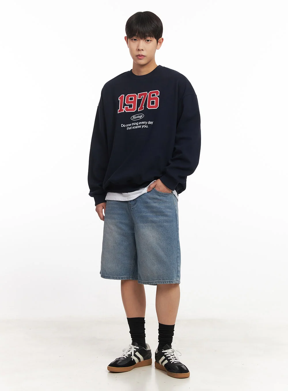 Men's 1976 Graphic Sweatshirt IM528 - Image 10