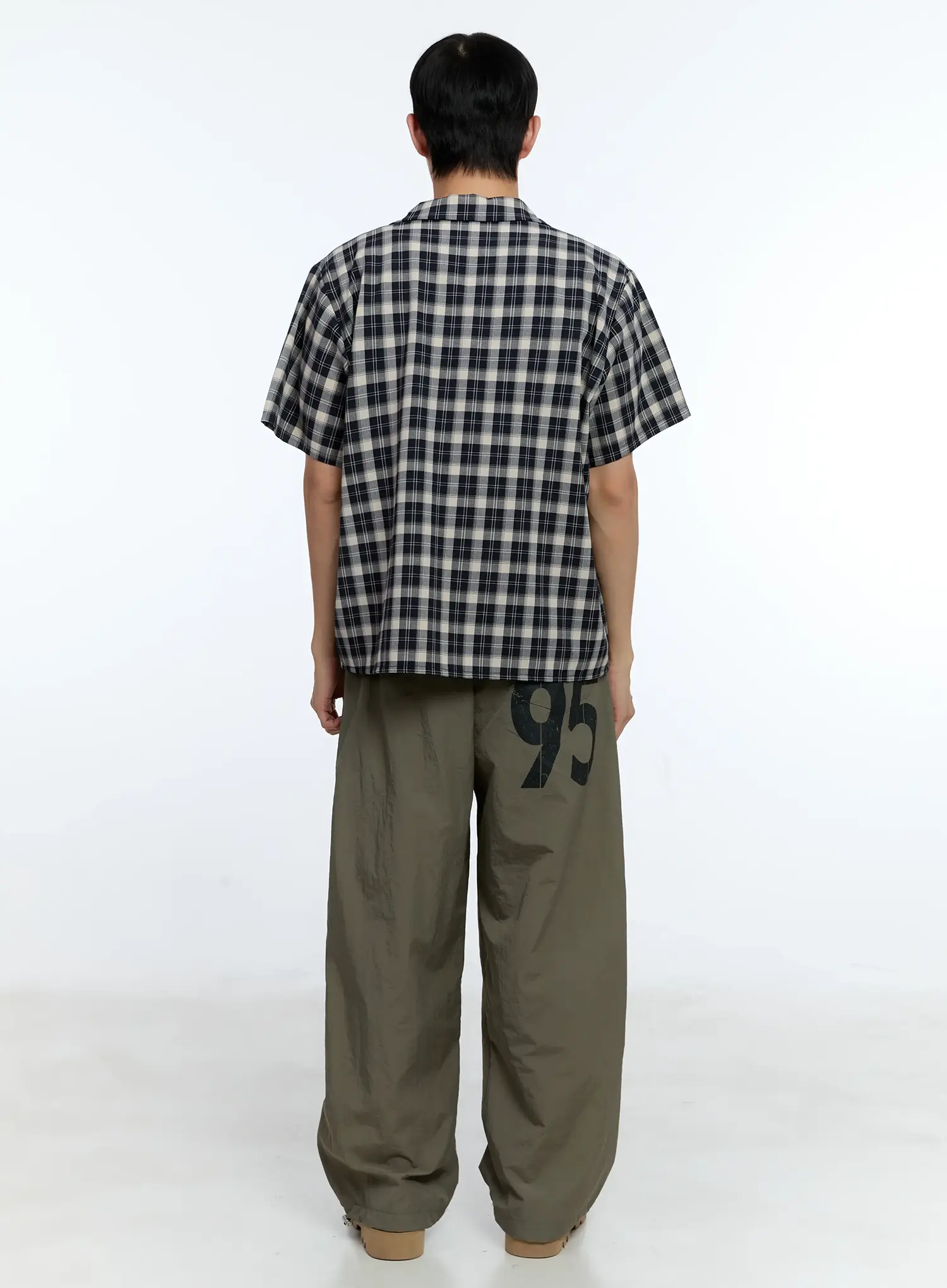 Men's 95 Parachute Pants IG519 - Image 12