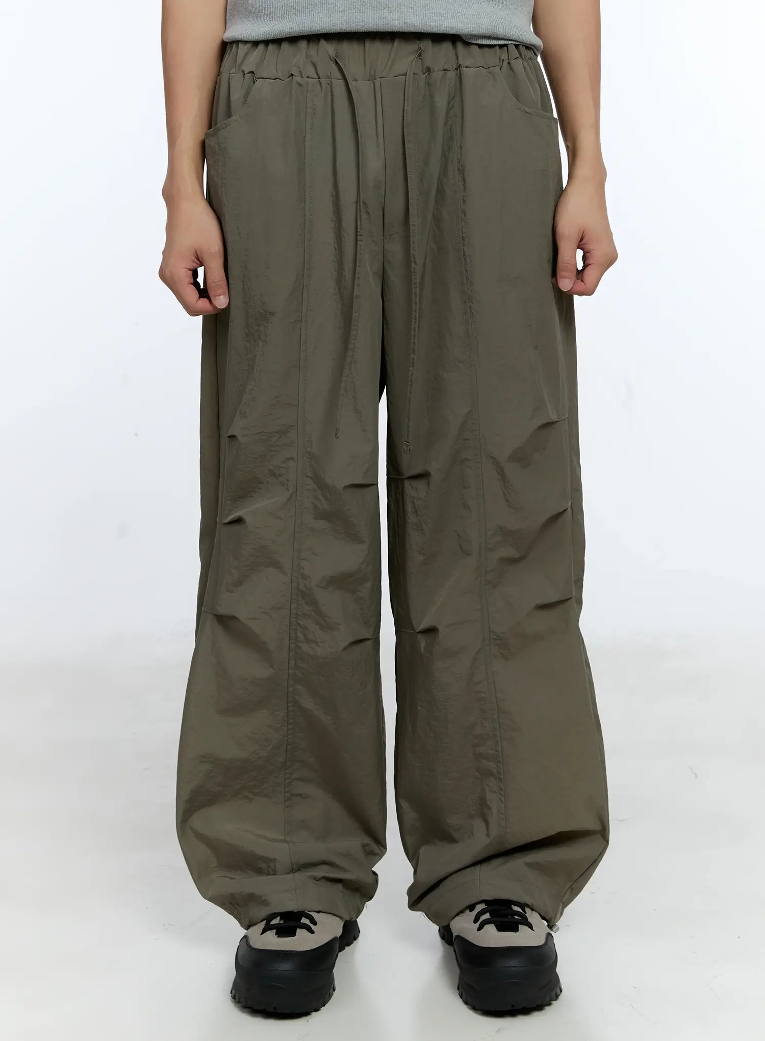 Men's 95 Parachute Pants IG519 - Image 2