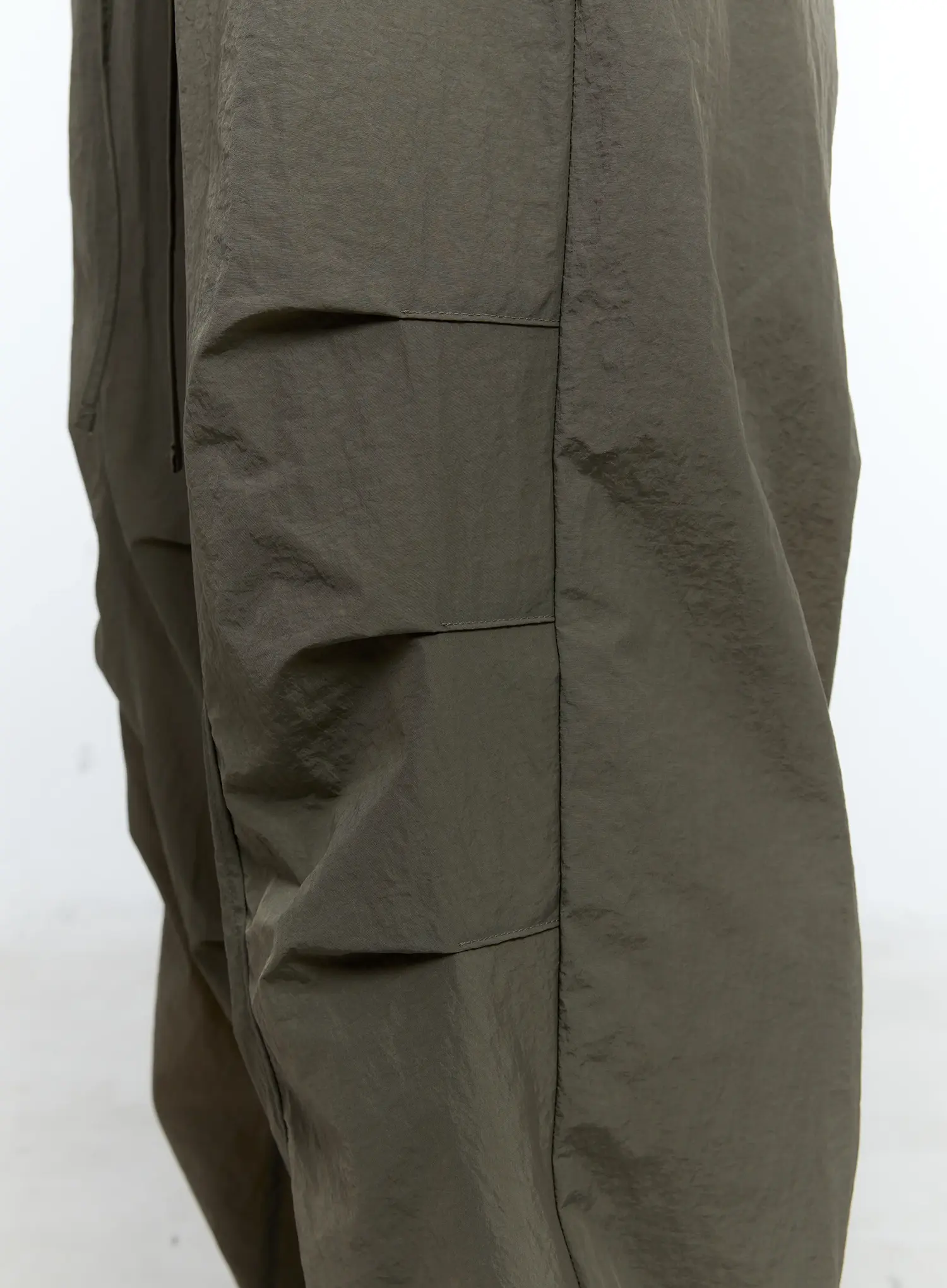 Men's 95 Parachute Pants IG519 - Image 7