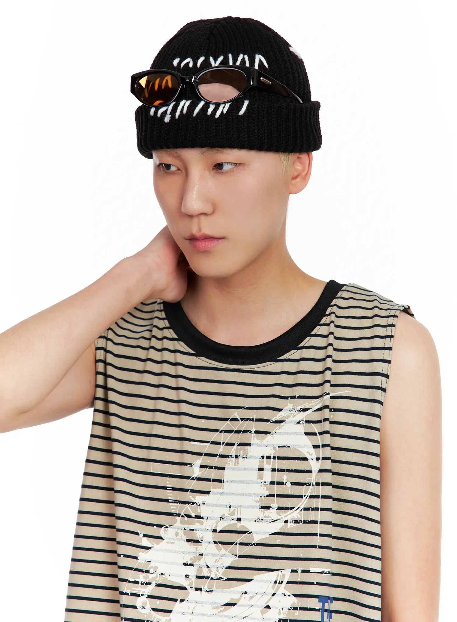 Men's Black Hand-Stitched Beanie IL511 - Image 4