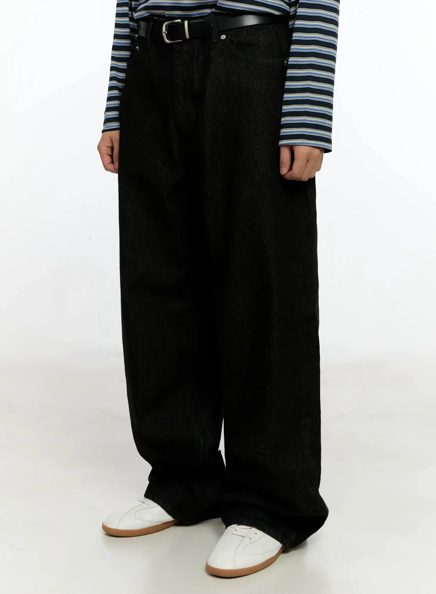 Men's Black Wide-Leg Jeans IN525 - Image 5