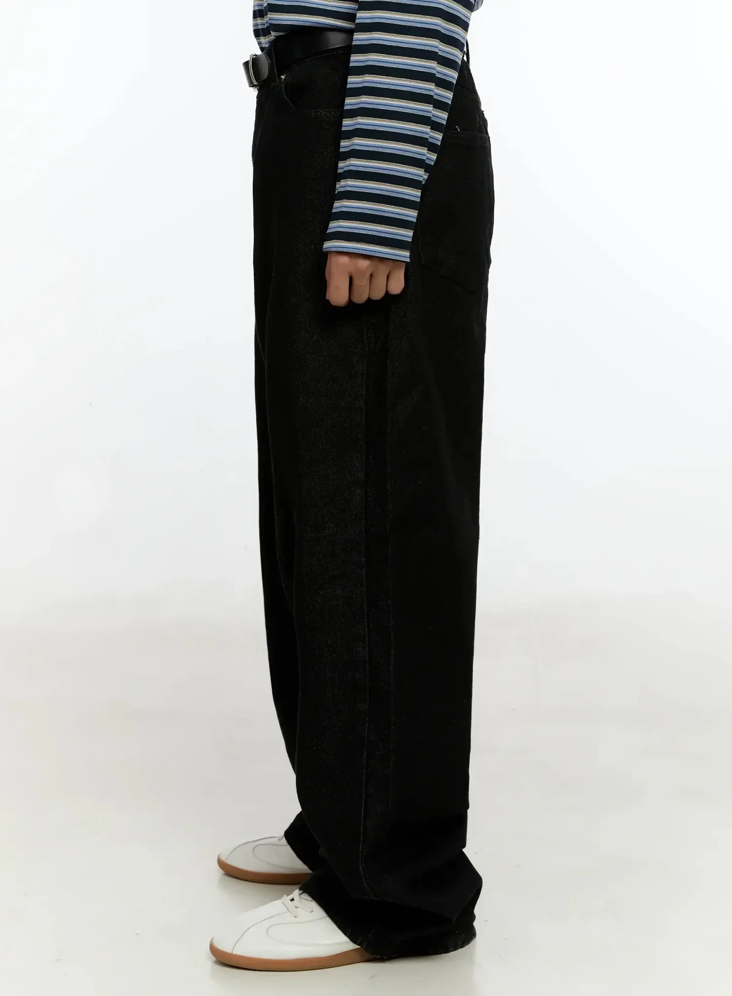 Men's Black Wide-Leg Jeans IN525 - Image 6