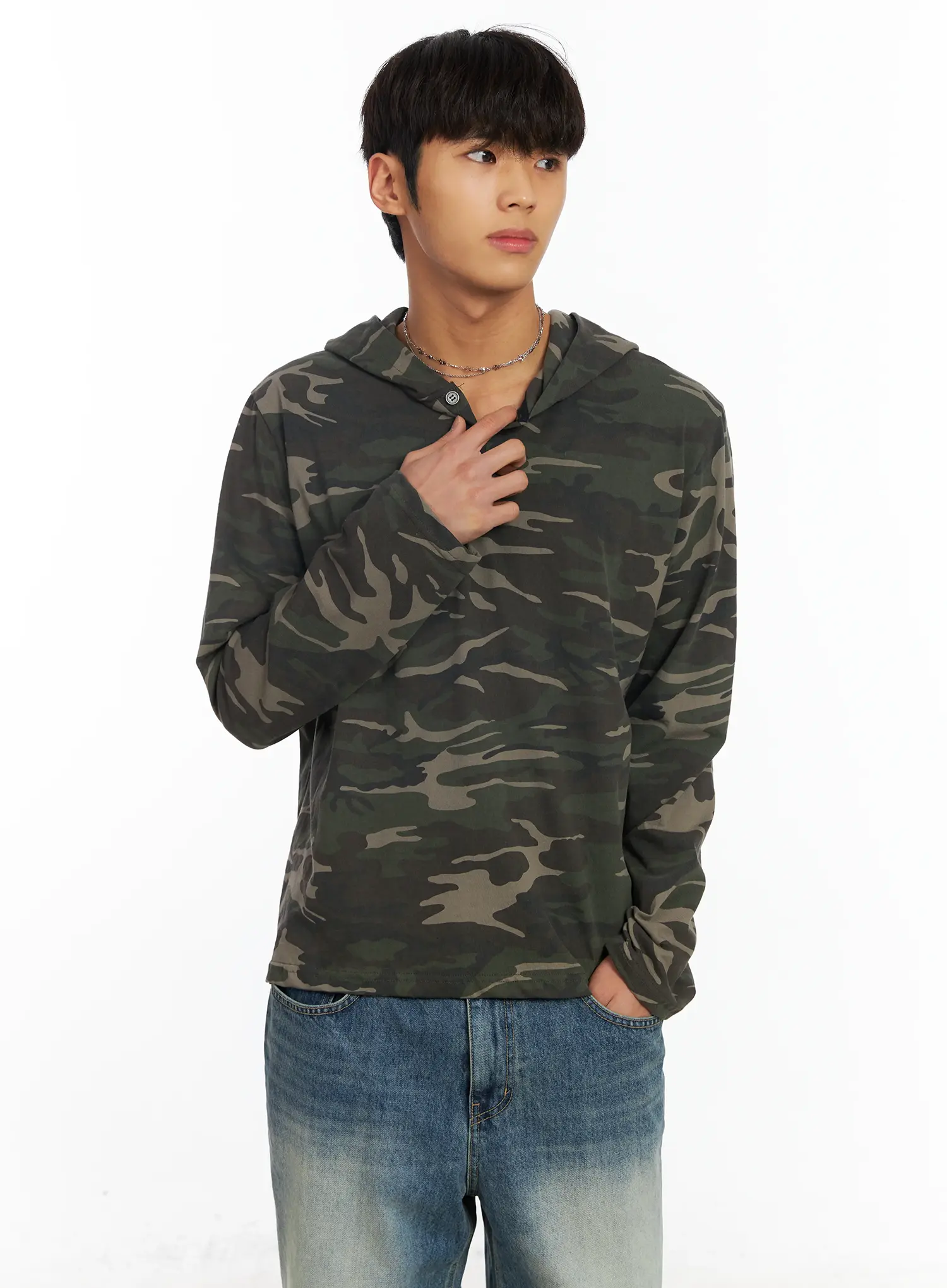Men's Camo Henley Hoodie IF504 - Image 7