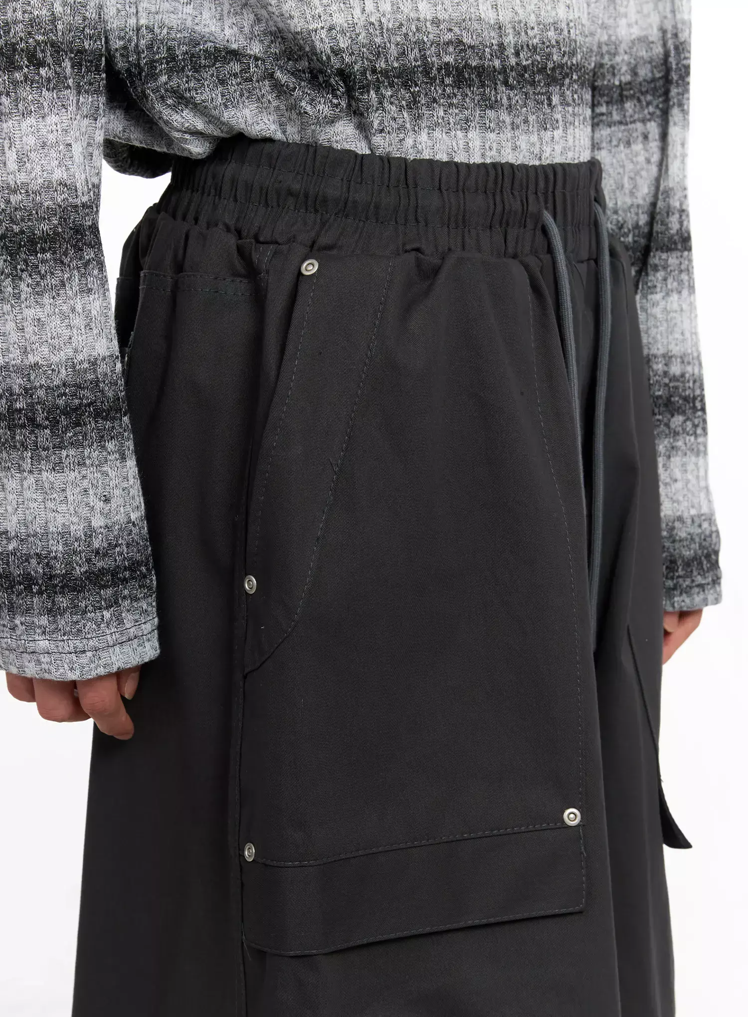 Men's Cargo Balloon Pants IO516 - Image 13
