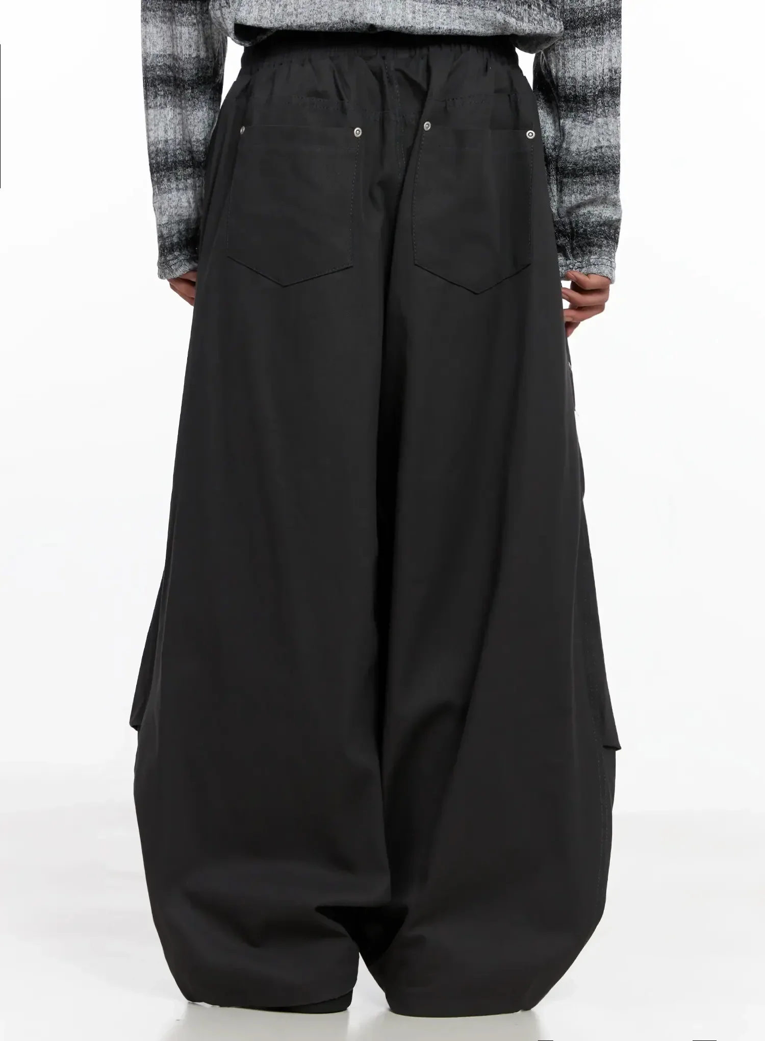 Men's Cargo Balloon Pants IO516 - Image 8