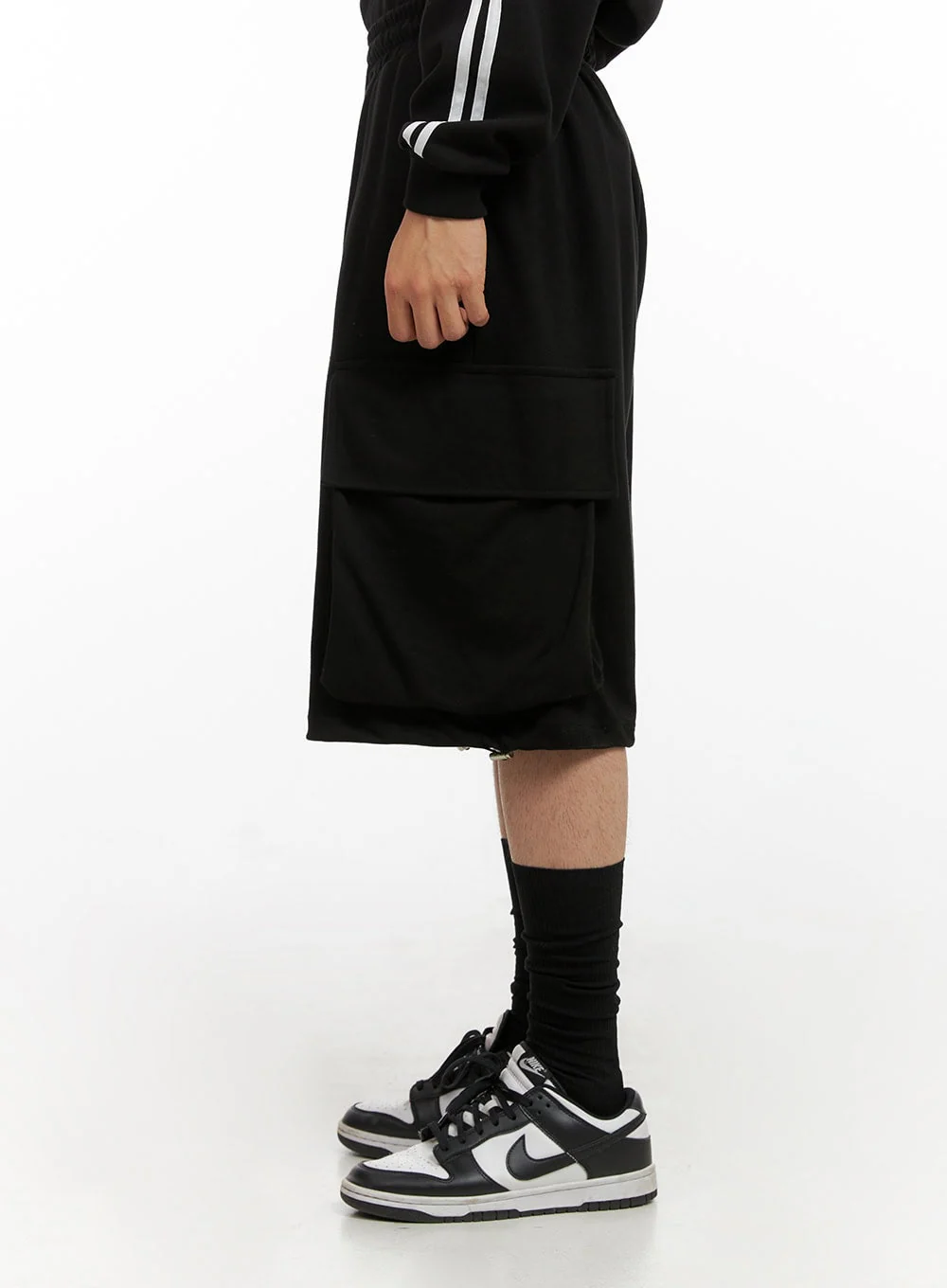 Men's Cargo Sweatshorts (Black) IG409 - Image 5