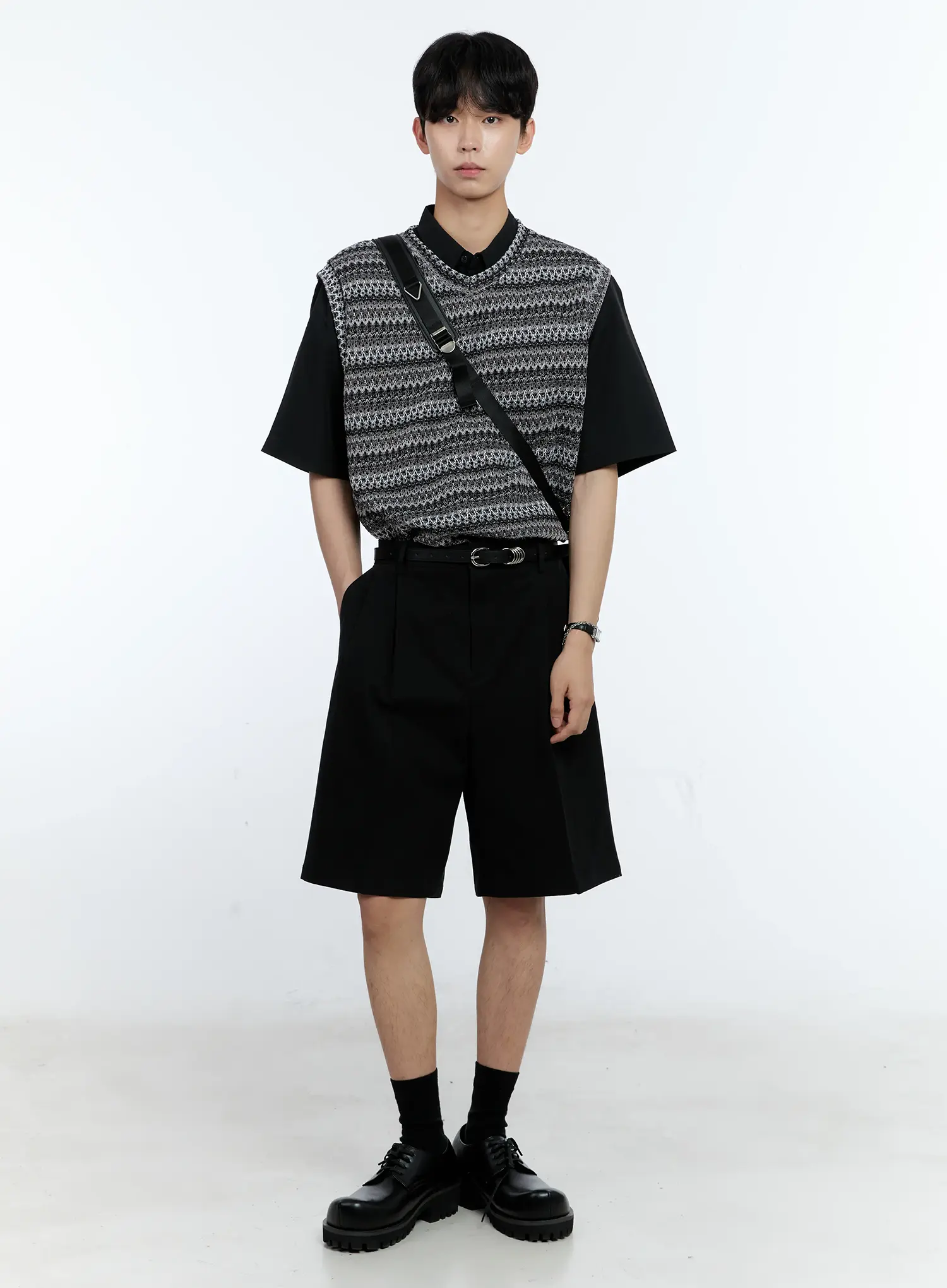 Men's Classic Crossbody Bag IG501 - Image 5