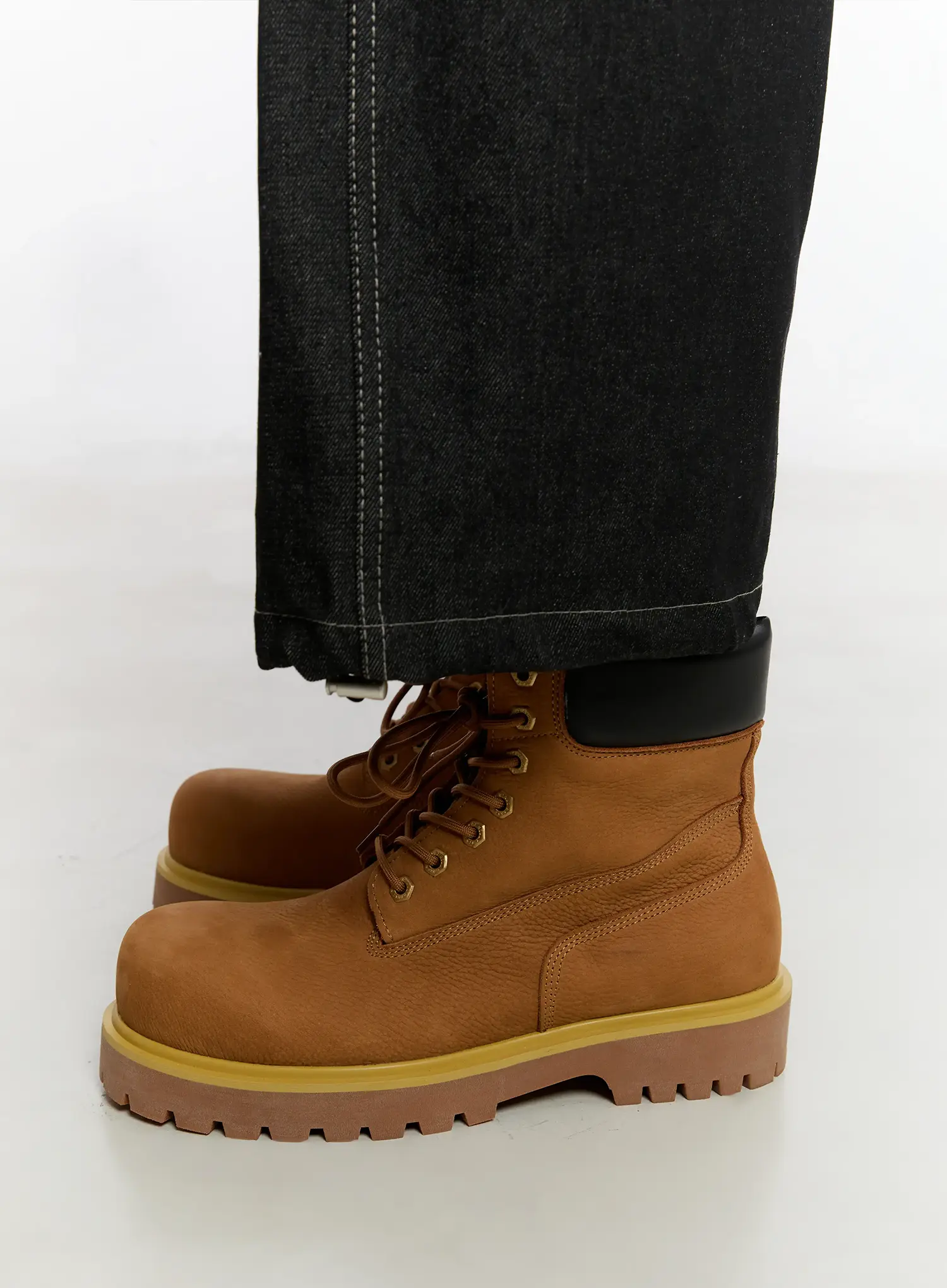 Men's Classic Lace-Up Boots IS529 - Image 5