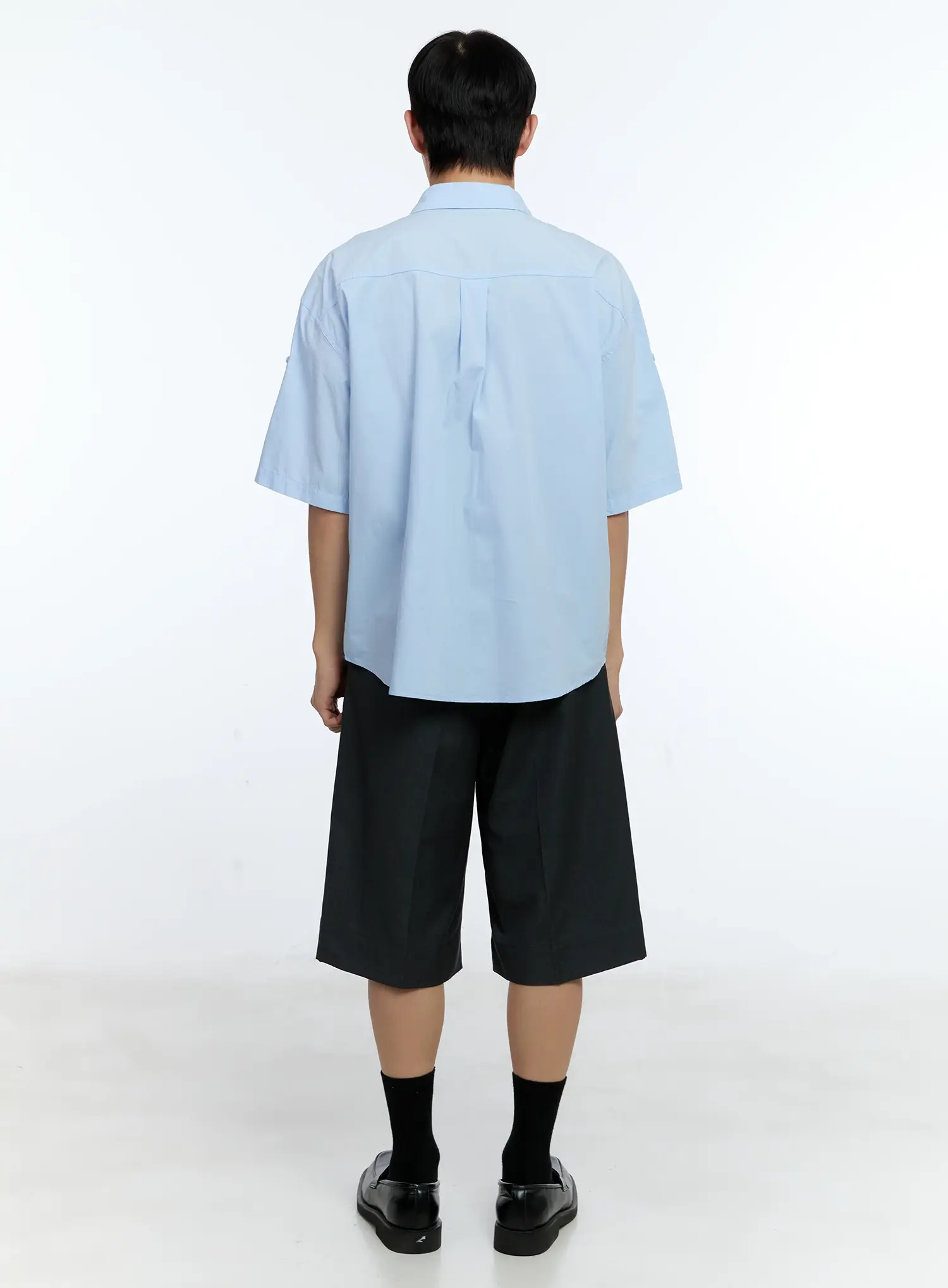 Men's Classic Pleated Bermuda Shorts IG519 - Image 11
