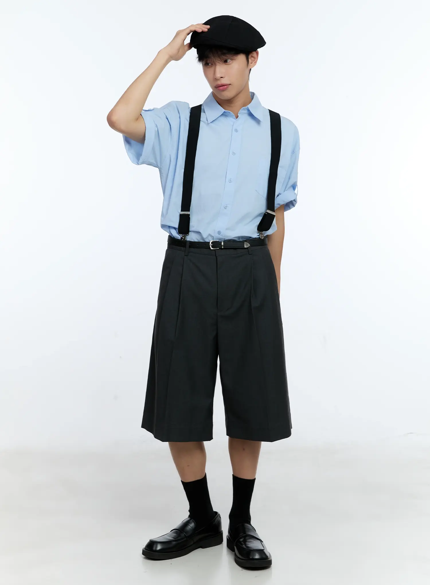 Men's Classic Pleated Bermuda Shorts IG519 - Image 2
