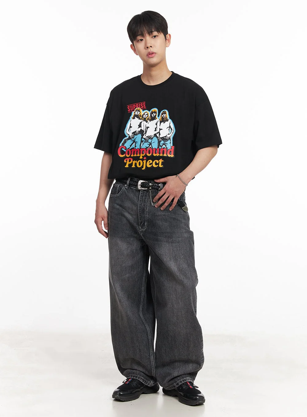 Men's Compound Graphic Oversize T-Shirt IA525 - Image 14