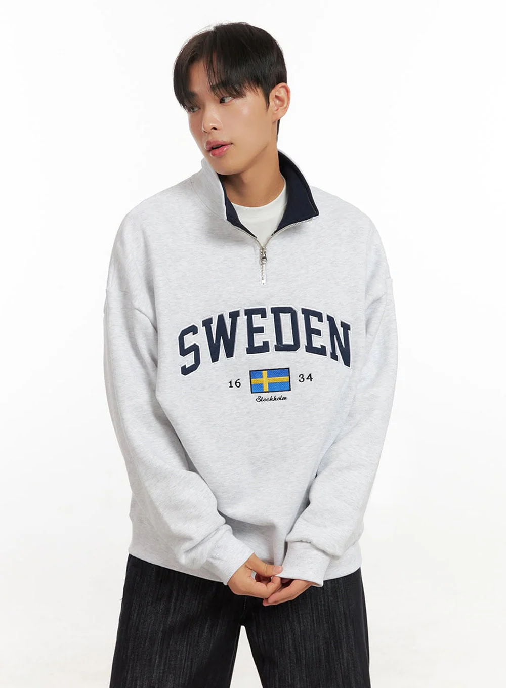 Men's Embroidered Half Zip-Up Sweatshirt ID406 - Image 3