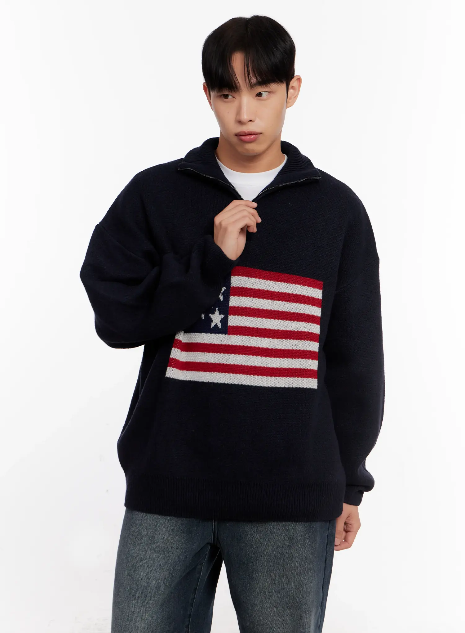 Men's Flag Graphic Half-Zip Sweater IO528 - Image 6