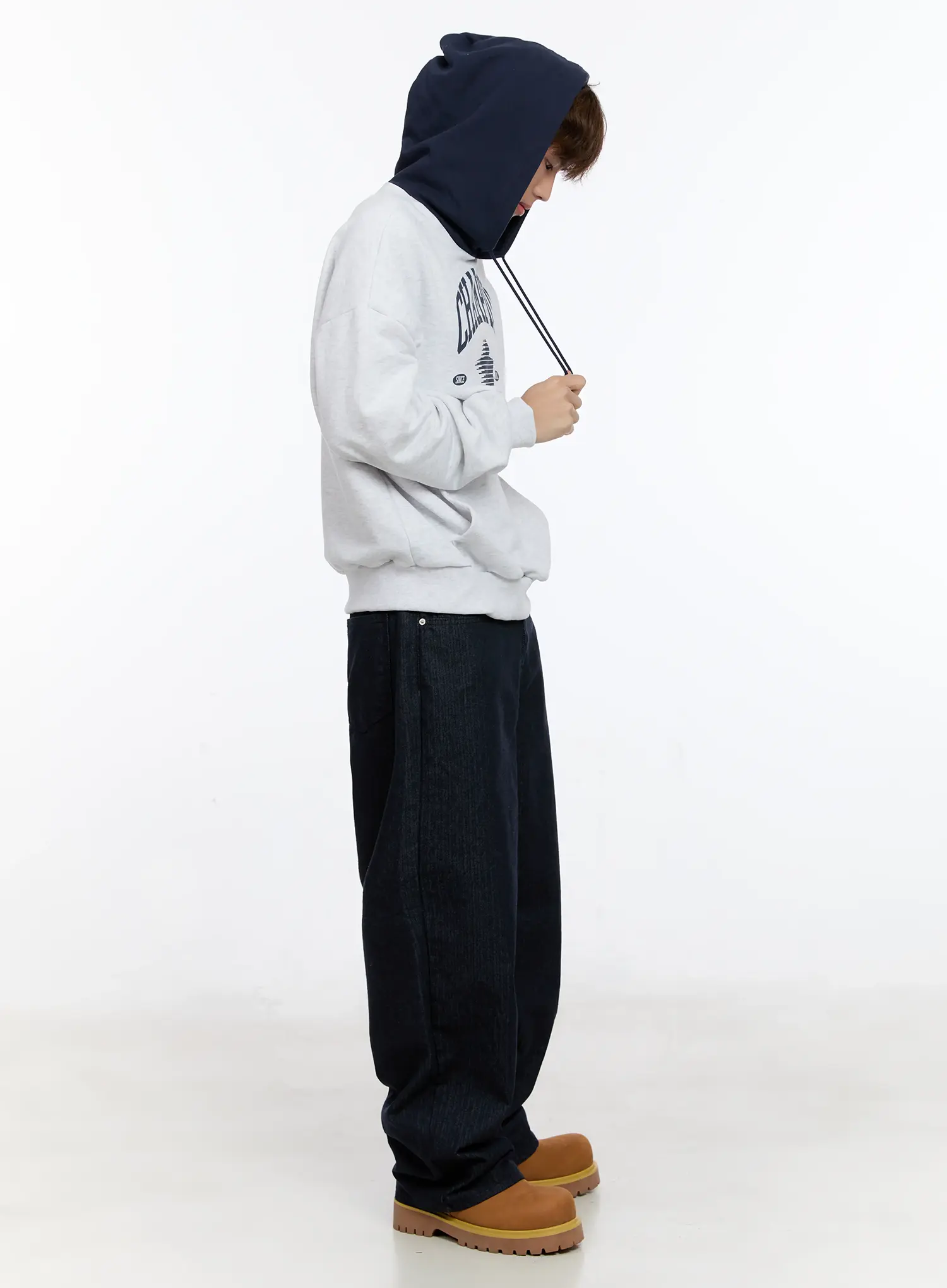 Men's Graphic Contrast Hoodie IN512 - Image 2