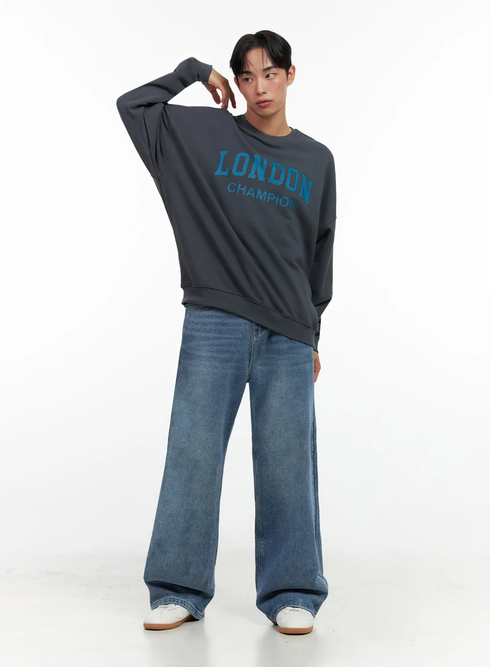 Men's Graphic Crewneck IN426 - Image 2