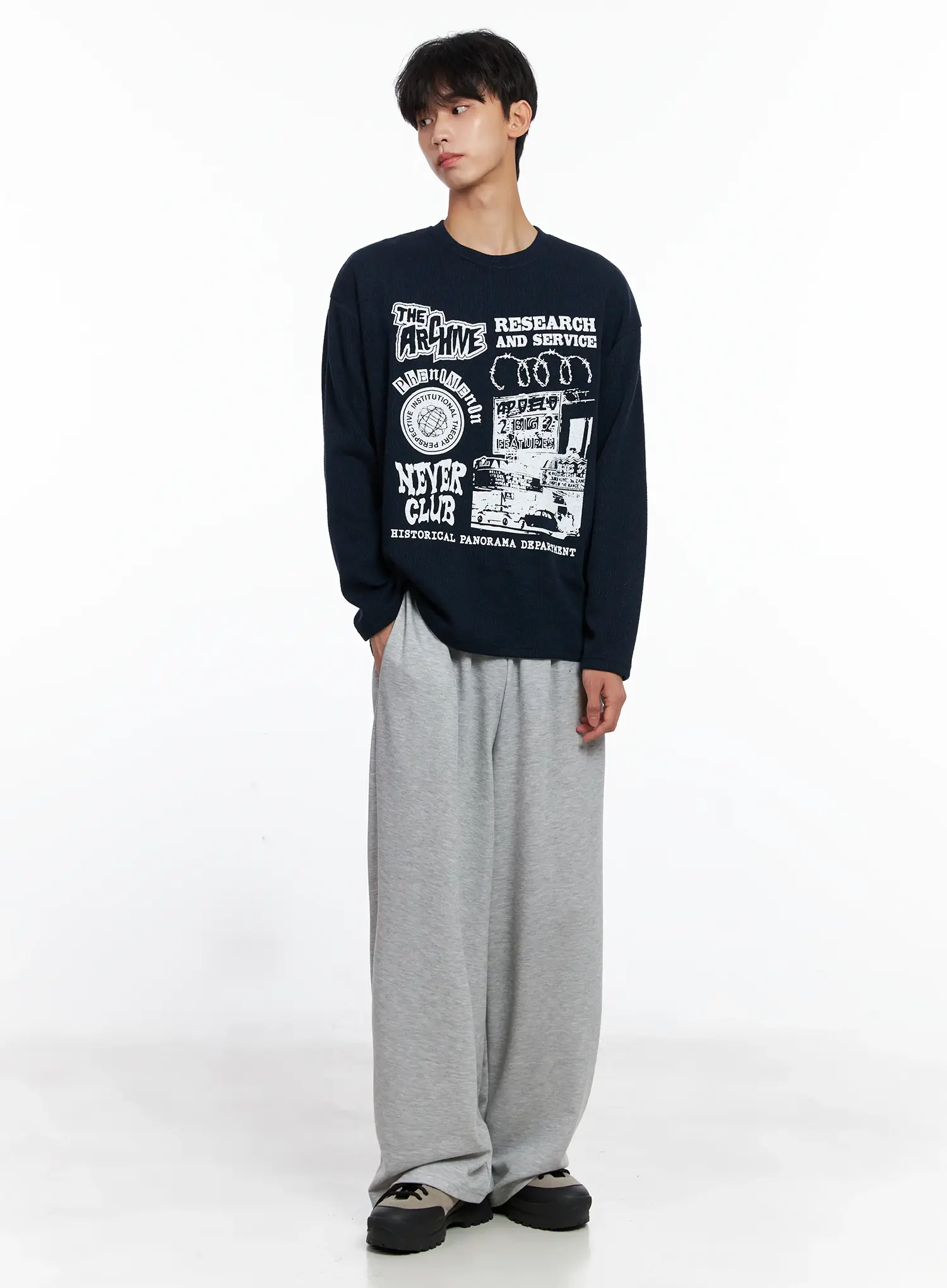 Men's Graphic Knit Long-Sleeve Top IS519 - Image 7