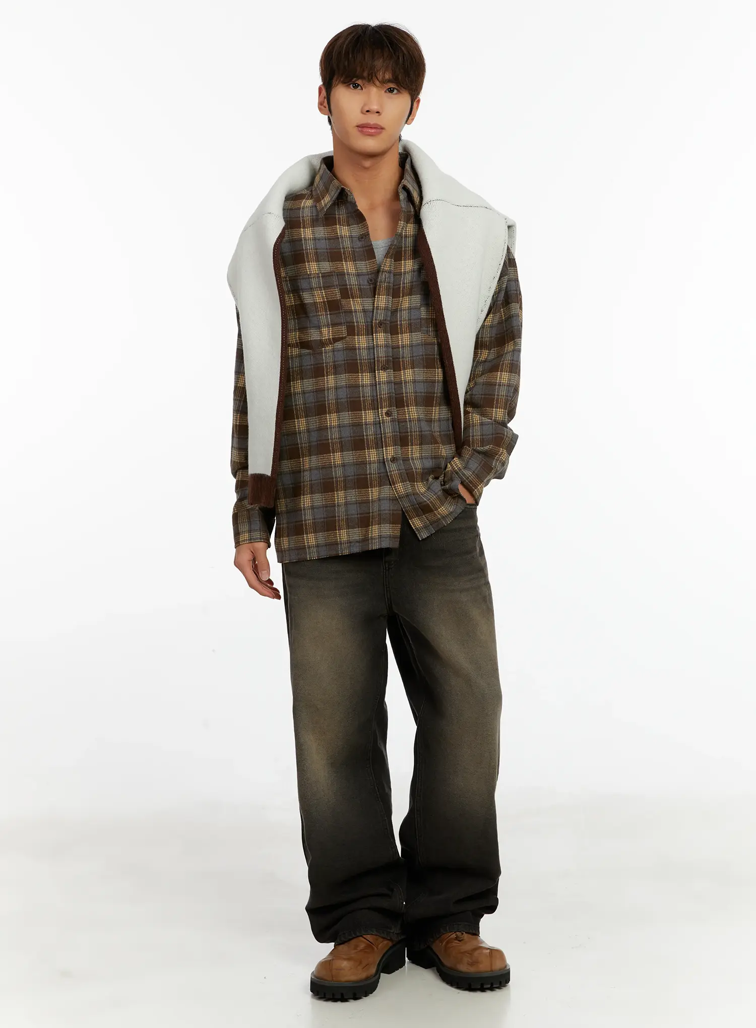 Men's Graphic Knit Sweater ID523 - Image 9