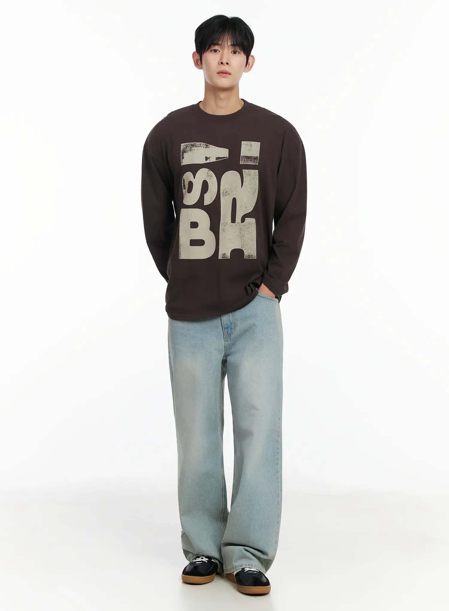 Men's Graphic Long Sleeve Shirt IF517 - Image 2