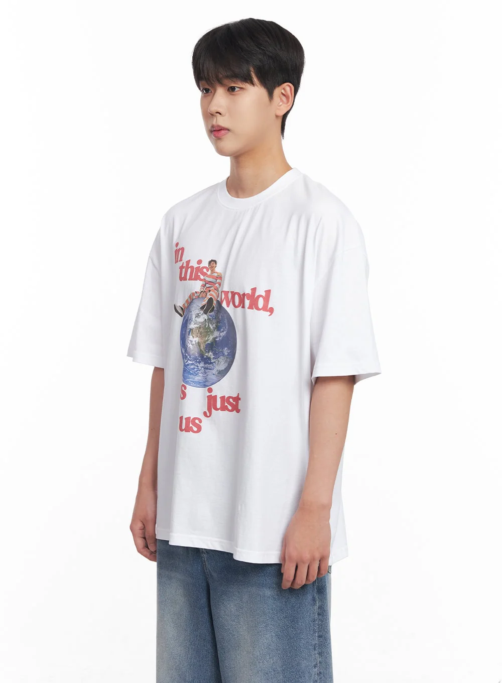 Men's Graphic Planet T-Shirt IY520 - Image 4