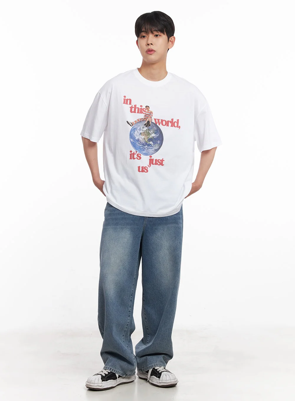Men's Graphic Planet T-Shirt IY520 - Image 8