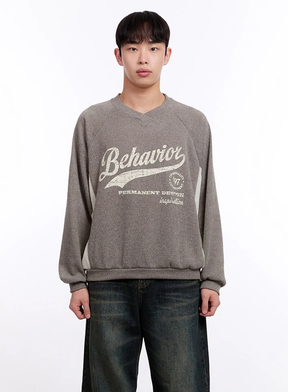 Men's Graphic V-Neck Long Sleeve Tee IM512 - Image 13