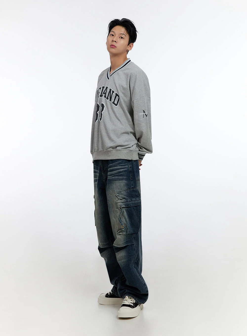 Men's Jersey Print V-Neck Sweatshirt IO428 - Image 9