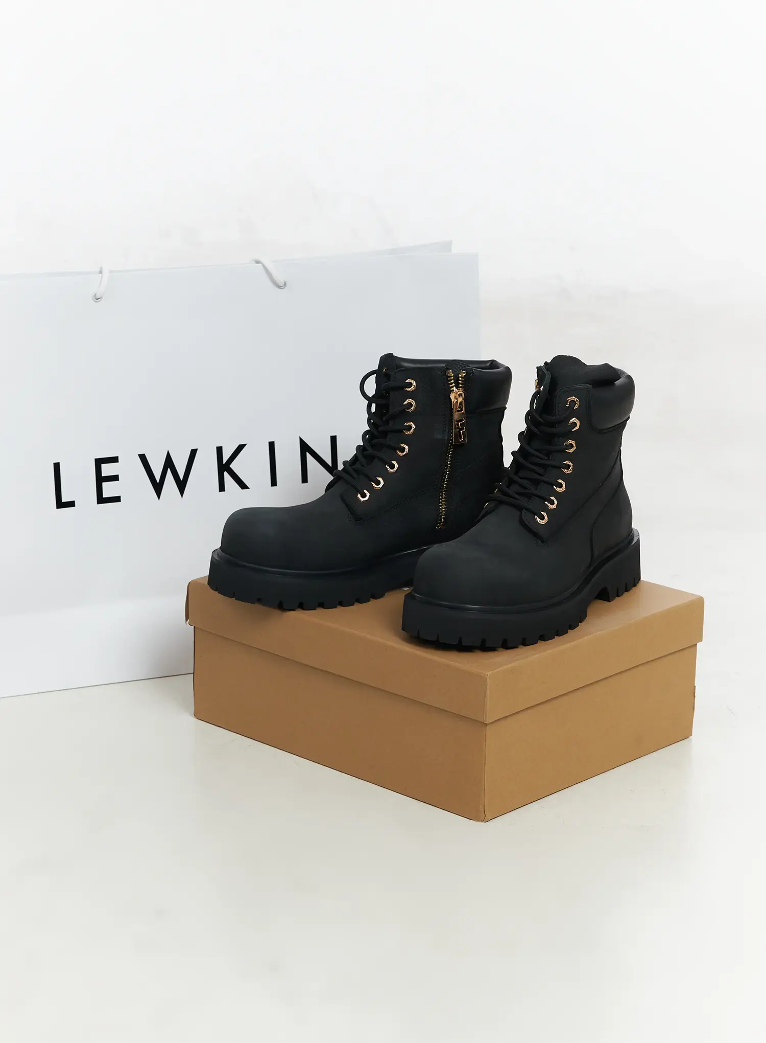 Men's Lace Up Boots IM523