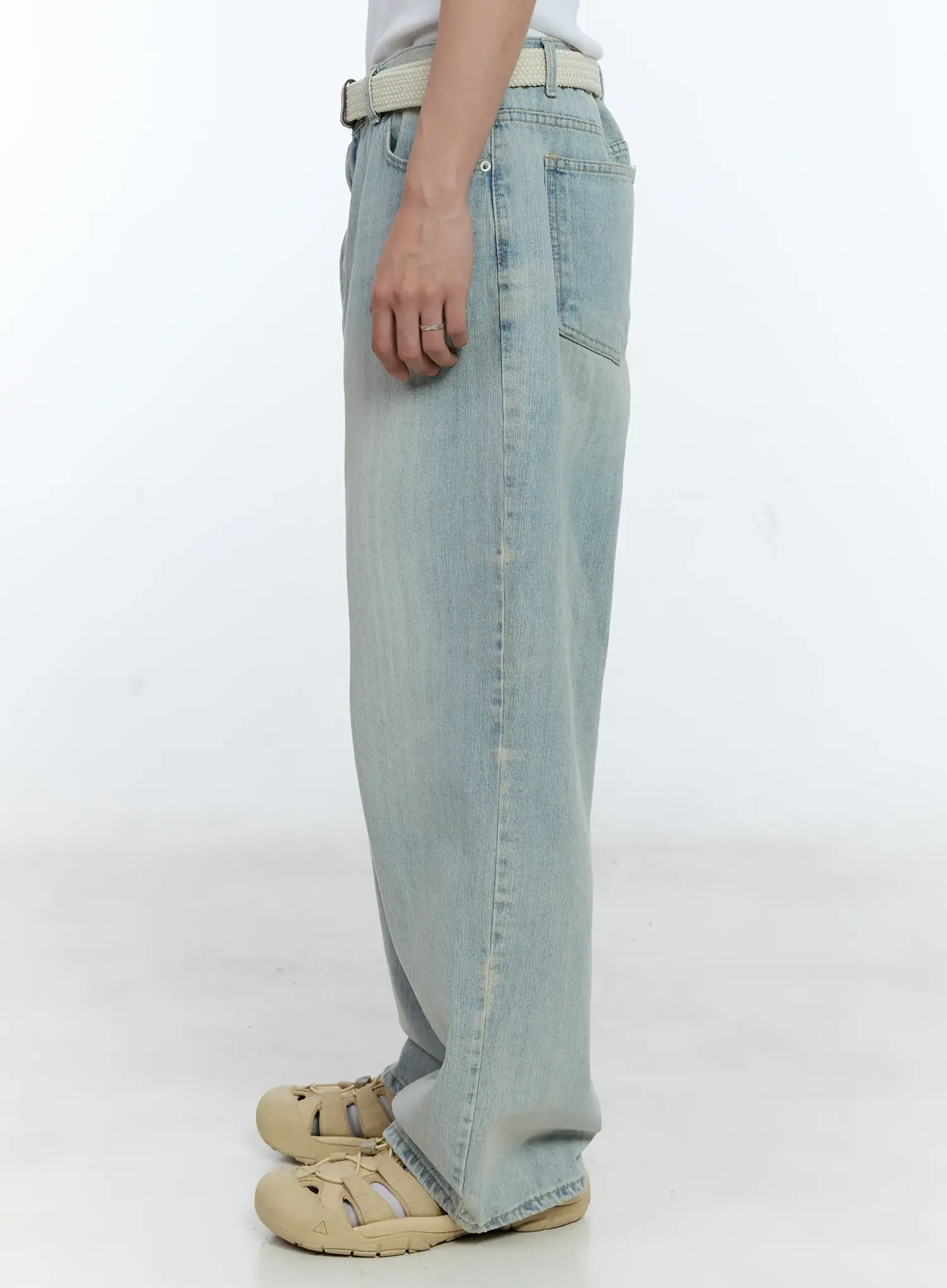 Men's Light-Wash Jeans IG501 - Image 6