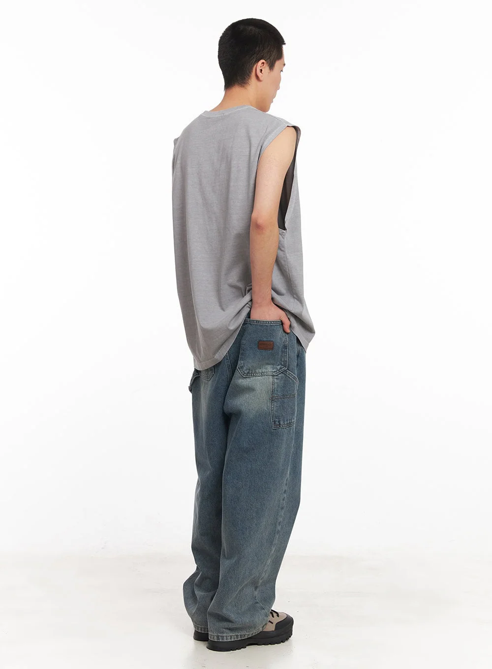Men's Los Angeles Graphic Loose-Fit Sleeveless Shirt IY506 - Image 8