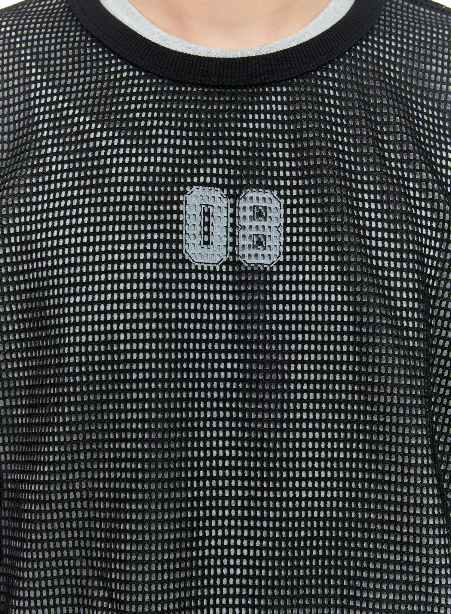 Men's Mesh Graphic Long Sleeve Tee IG520 - Image 4