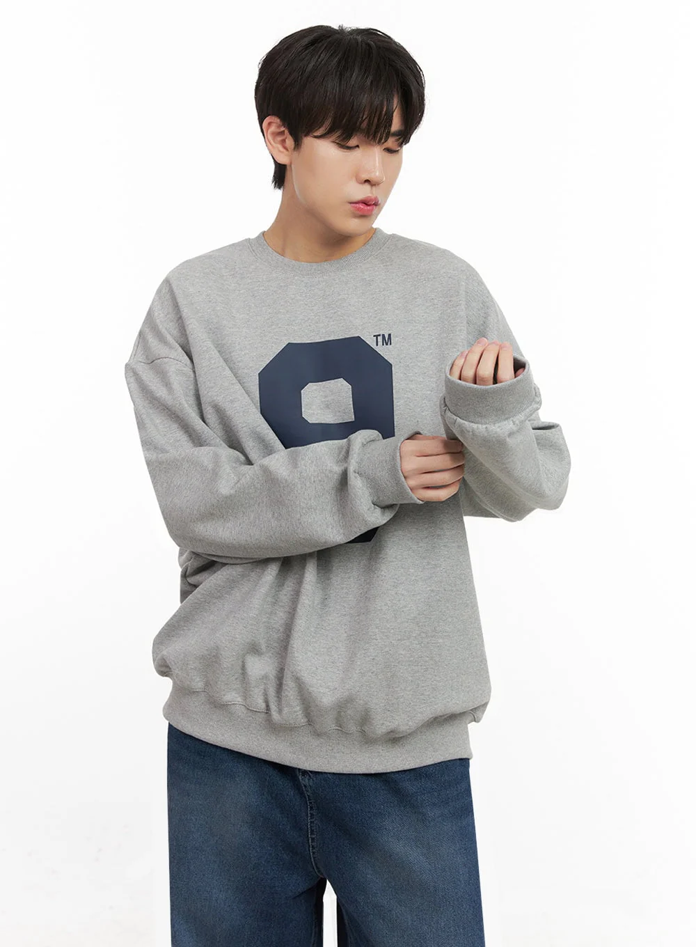 Men's Oversized 9 Graphic Crew Neck IJ517 - Image 4
