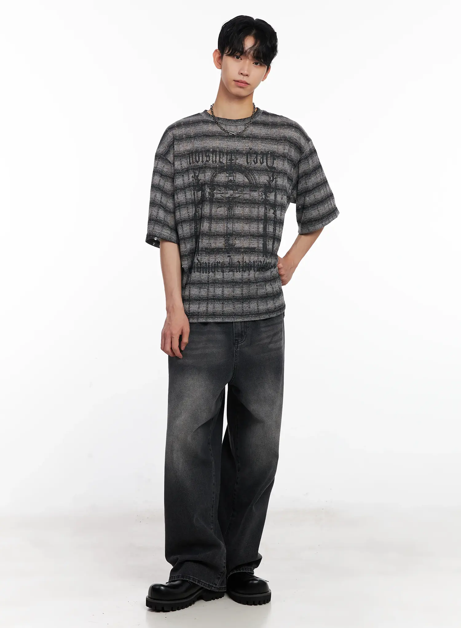 Men's Oversized Striped Graphic Tee IU526 - Image 13