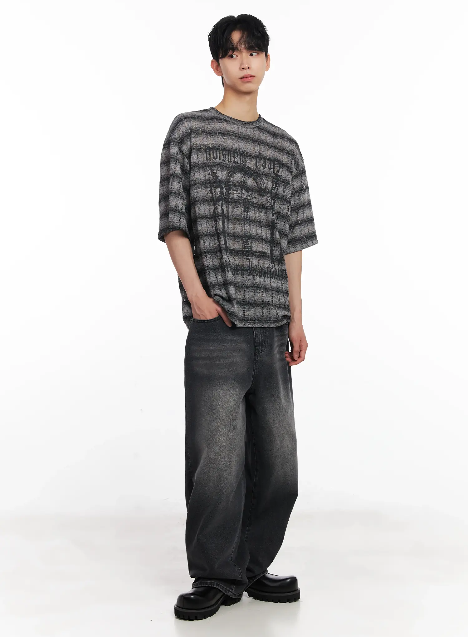 Men's Oversized Striped Graphic Tee IU526 - Image 8