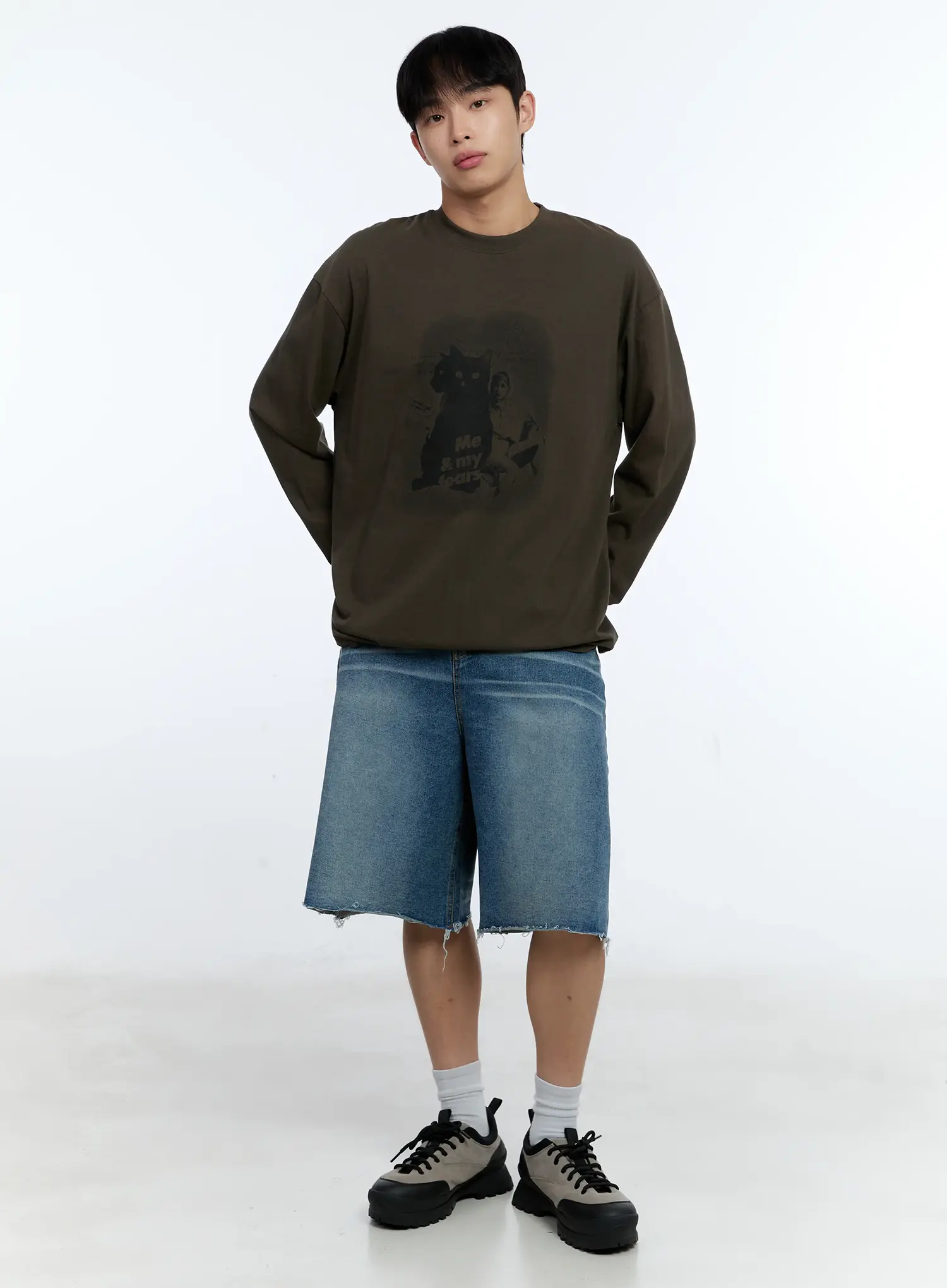 Men's Raw Hem Denim Bermuda Shorts IG515 - Image 14