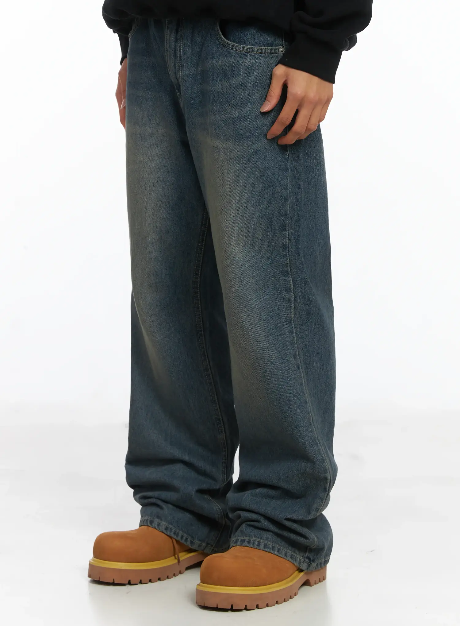 Men's Relaxed Semi-Flared Jeans IJ514 - Image 4