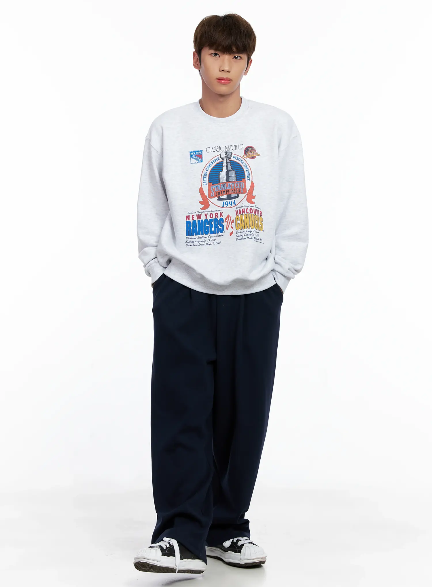 Men's Retro Sports Crewneck IO502 - Image 2