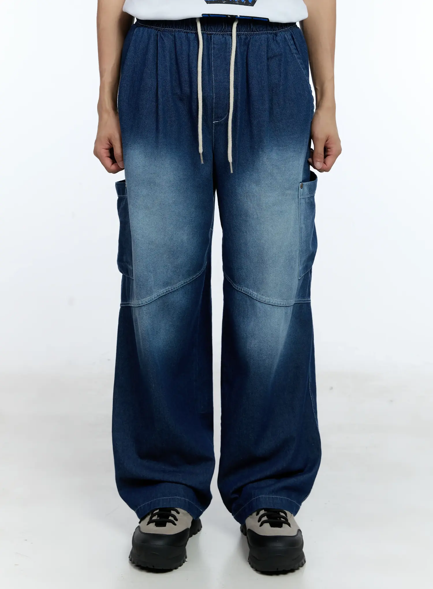 Men's Rivet Detail Wide Jeans IL517
