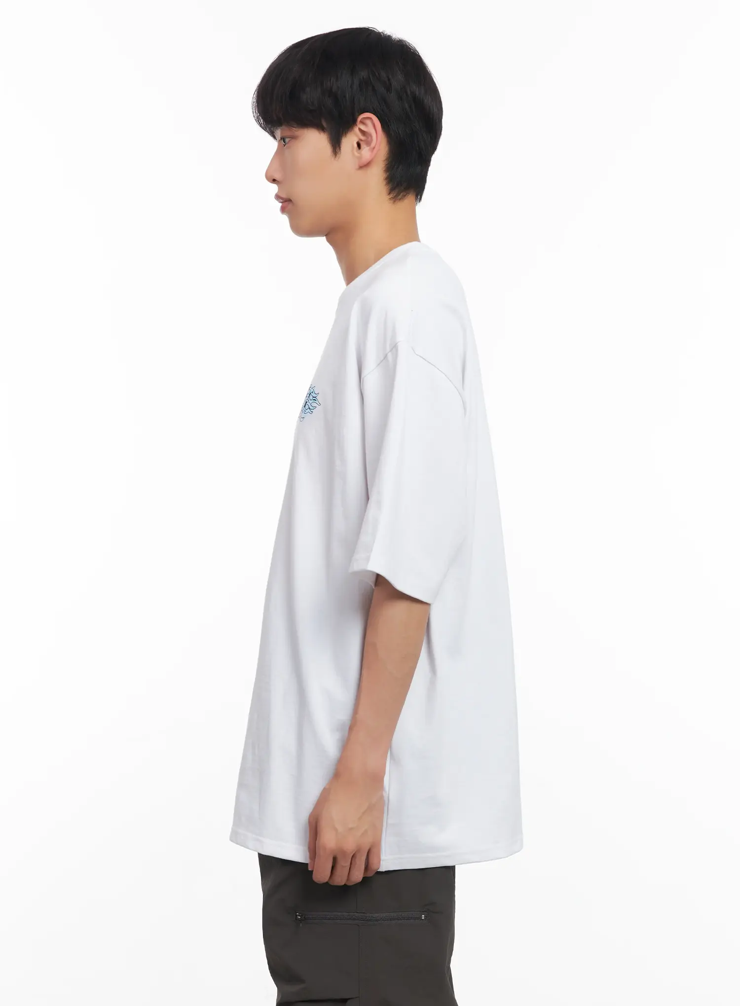 Men's Round Neck Graphic Tee IU518 - Image 5